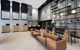 Travelodge Docklands