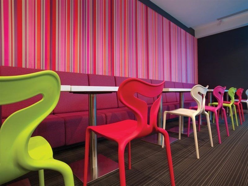 Travelodge Hotel Melbourne Docklands Экстерьер фото